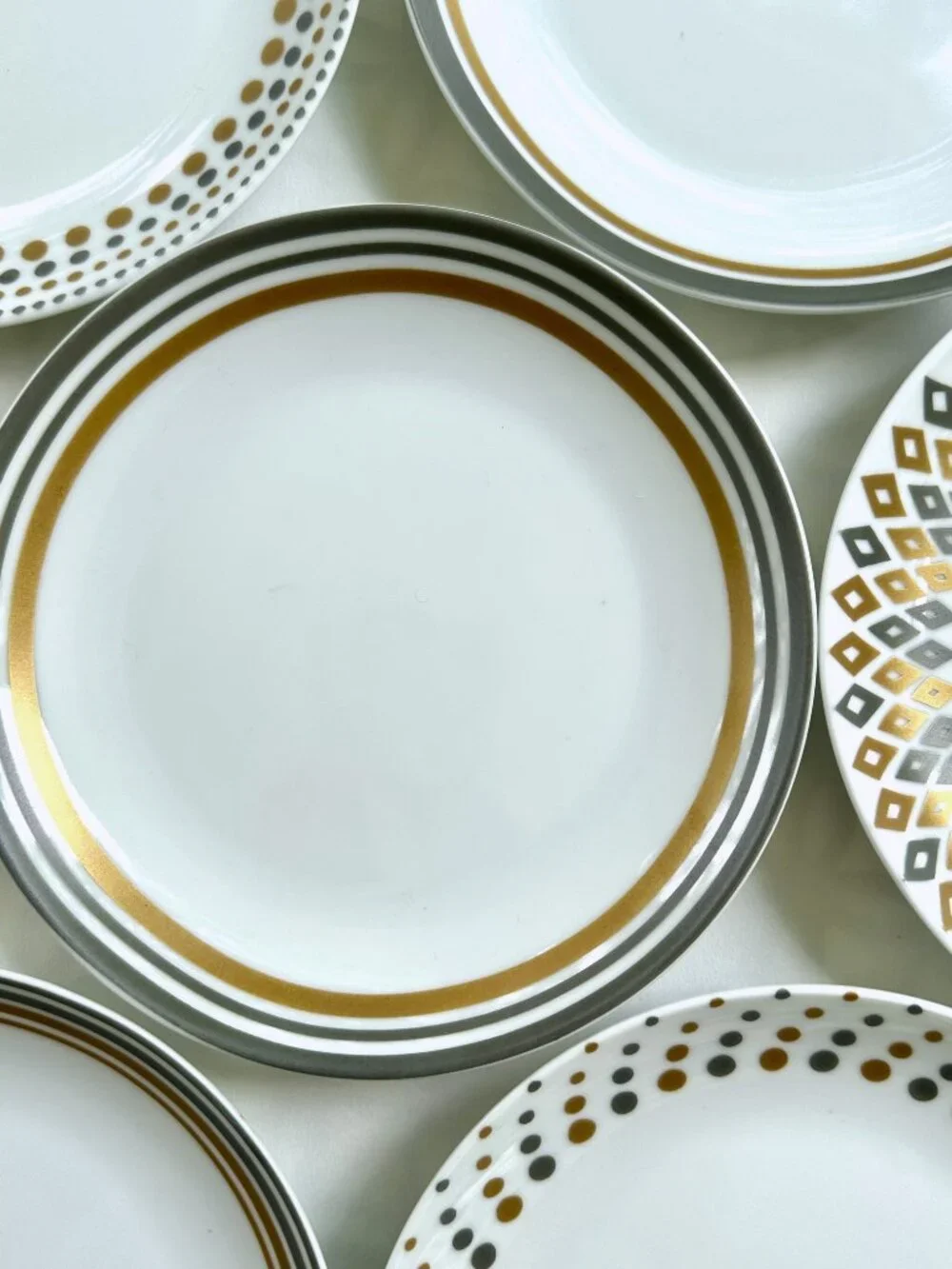 Set of 8 Crate & Barrel Metallic Appetizer / Dessert Plates
